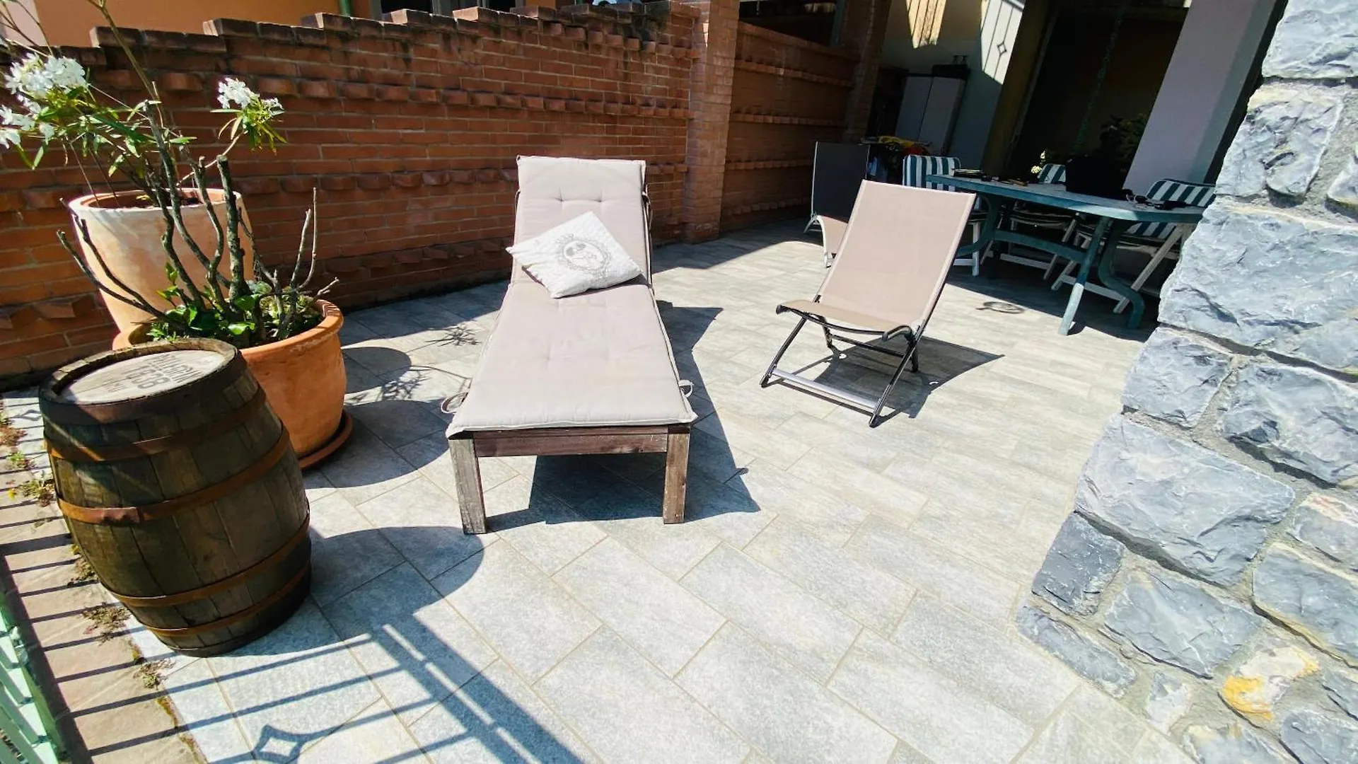 La Terrazza, Iseo Lake Parzanica 0*,  Italy